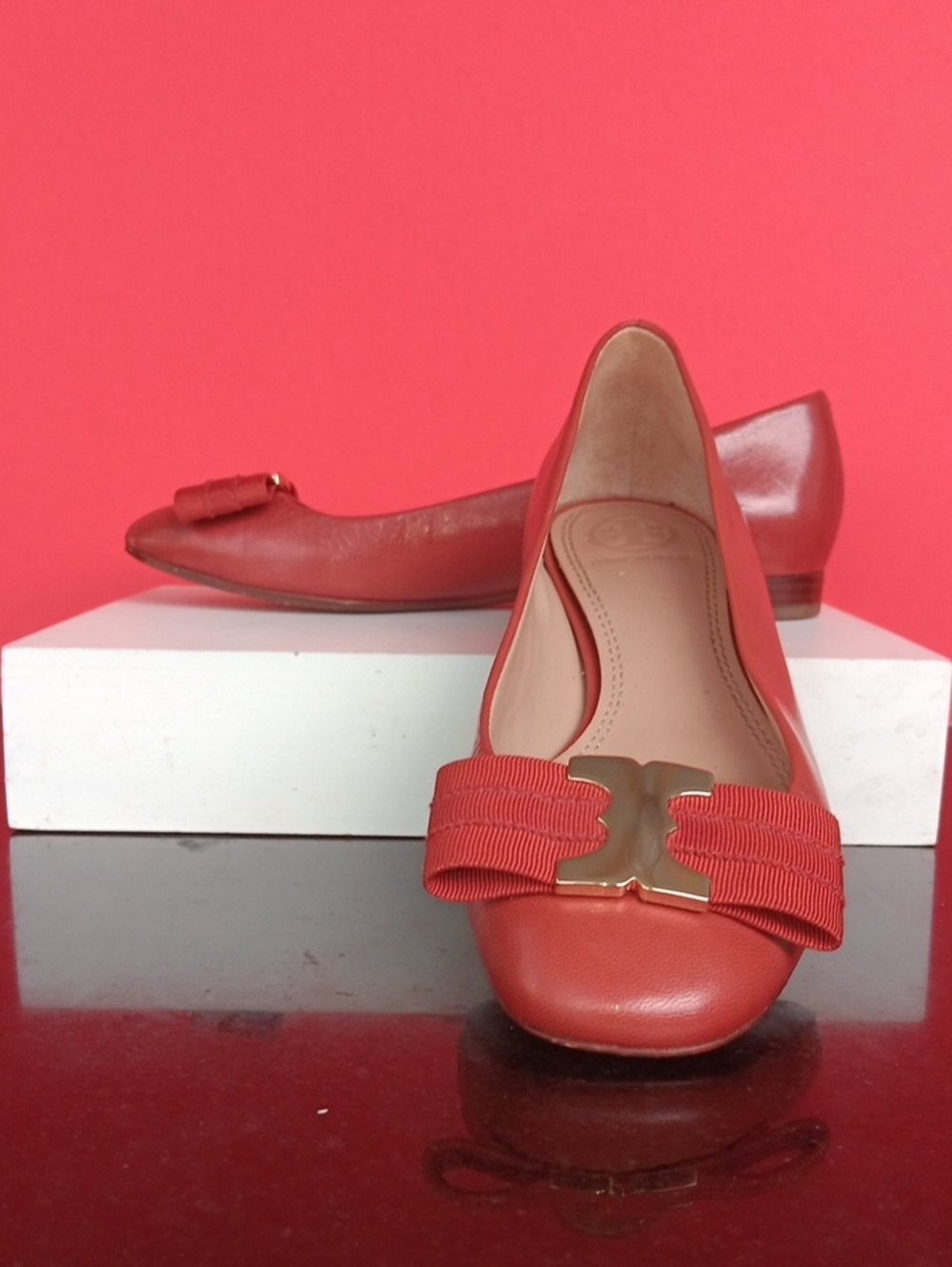 Tory Burch Coral Leather Bow-Front Ballet Flats Size5.5 leather Upper & Sole